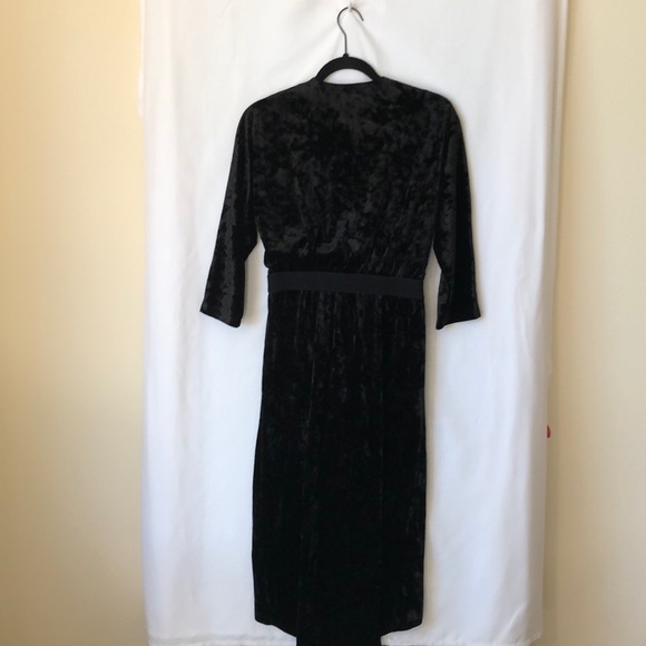 NYC Eva Mendes Velvet Dress - Picture 3 of 5